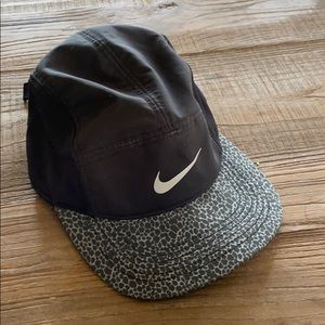 NIKE AW84 Dri-fit Hat